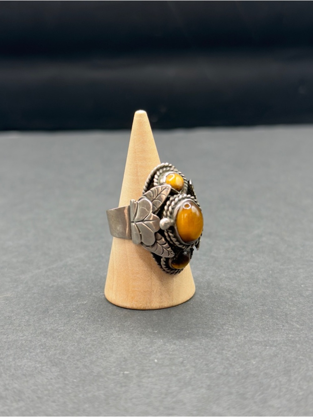 Vintage Poison tiger Eye Taxco mexico 925 Sterling size 6 adjustable